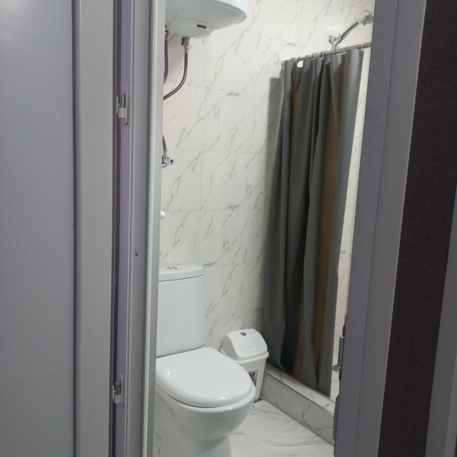 Ira & Vaso'S Guest House Borjomipark Room photo